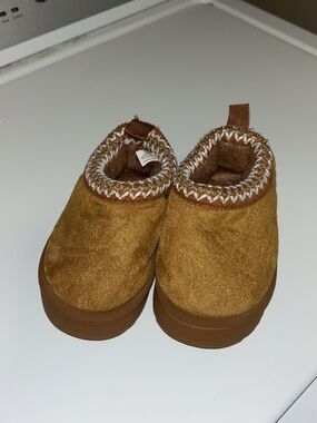 Cozy Tan Baby Walker Slip-On Shoes